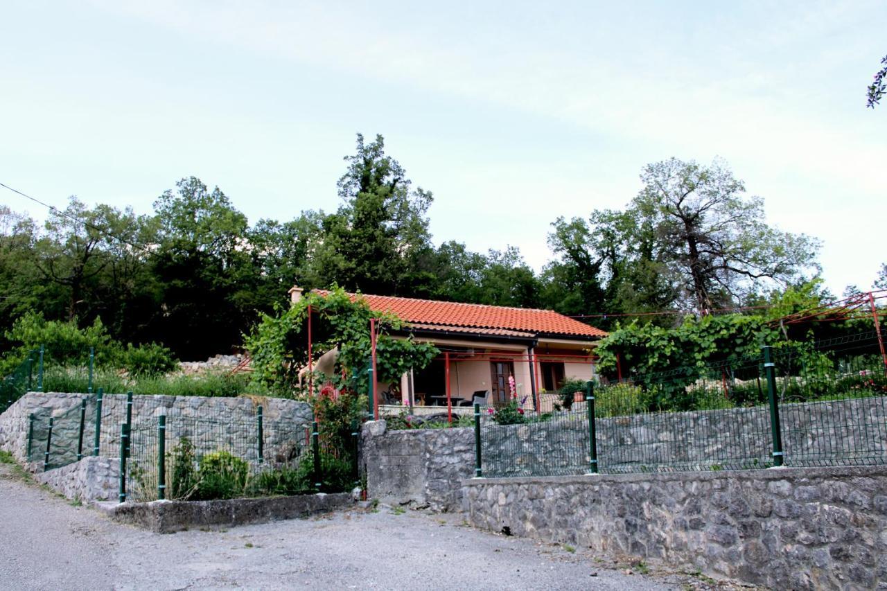 Holiday Home Gazevic Virpazar Esterno foto